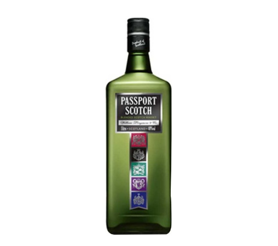 Whisky Escocês Blended Passport Garrafa 1l